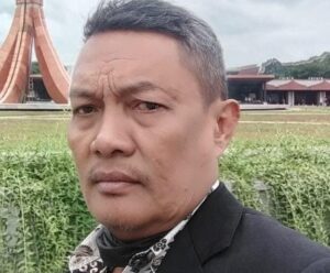 Secepatnya, akan kita upayakan jalur hukum dan pelaporannya sudah masuk setelah menulusuri.