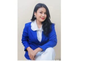 Usai rapat kerja di kantor nya (DPC-Red) di bilangan Kota Kebon Nanas Tangerang kota pada sabtu pagi ini.