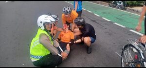 Pesepeda tertabrak sendiri di jalur Jalan Kawasan Jl. Jendral Sudirman Jakpus, luka-luka