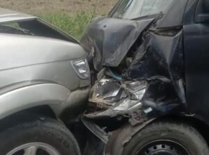 Diduga ada kejadian tabrak beruntun dari mobil pribadi sampai kontener yang mautannya berat.