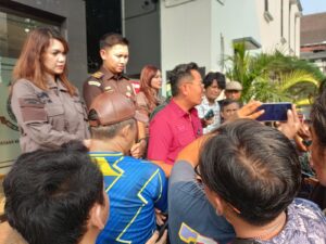 AB dan RS di Tangkap oleh Kejaksaan Kota Tangerang berada di wilayah Hukum Kota Tangerang.