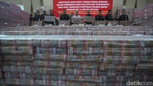 Kejagung sudah seruan angkat perang dengan koruptor, bayangin 1000 triliun di tangkap..