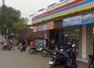 Disepatan Polres Metro Tangerang Kota belum di tertibkan para preman di Sepanjang Cadas dan Gitung.