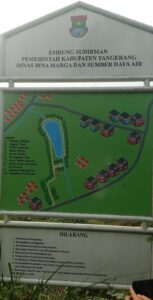 Proyek Embung Sudirman yang dikerjakan oleh Dinas Bina Marga Kabupaten Tangerang dinilai tidak sesuai dengan standar yang ditetapkan.