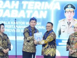 Acara yang sarat makna kekeluargaan dan penuh kehangatan ini, dihadiri oleh pemimpin terdahulu Kanwil BPN Provinsi Banten.