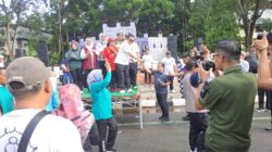 PWI Kabupaten Tangerang Bersama OPD Sukses Gelar Jalan Santai, Dimeriahkan Ribuan Peserta.