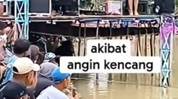 Saat artis menggoyangkan panggung dengan baju vulgar, di hatam angin kencang.